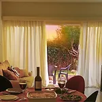 Sea View House With Pool Feriehus Limassol