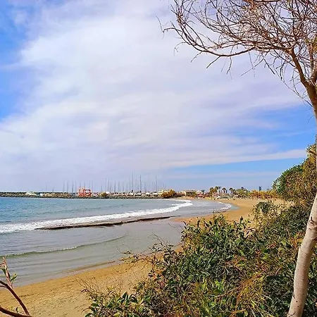 Sea View House With Pool Nyaraló