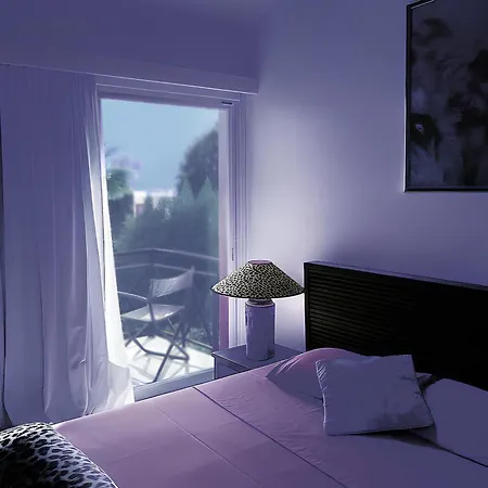 Sea View House With Pool