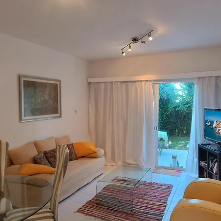 Σπίτι διακοπών Sea View House With Pool *