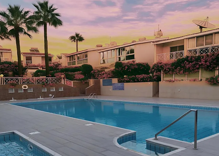 Sea View House With Pool